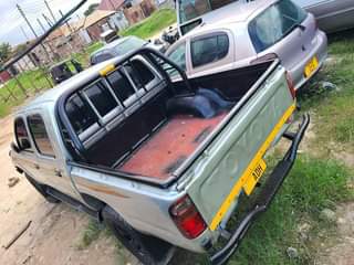 A picture of TOYOTA HILUX DOUBLE CABIN