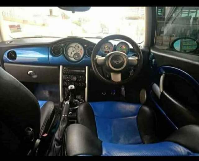 A picture of Mini Cooper S charger 2005