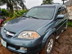 A picture of 2005 Acura MDX