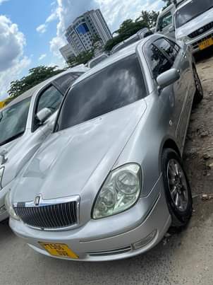 A picture of TOYOTA BREVIS Year 2004 Colour Silver Engine Cc 2490 Gear