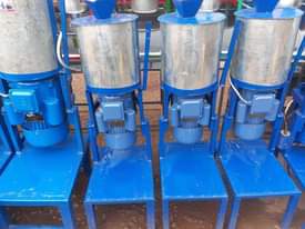 A picture of Original odi Ground nut machine