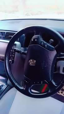 A picture of Toyota crown