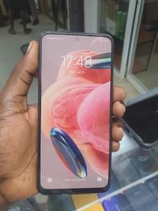 A picture of Redmi note 12 128GB