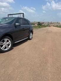 A picture of ML 350