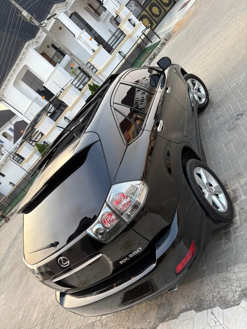 A picture of Lexus RX350 2013