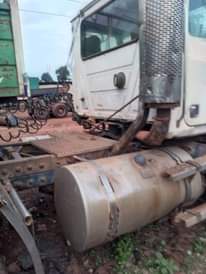 A picture of 2000 Mack Mack ch