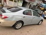 A picture of First body Lexus Es330 2005 with a very sound engine