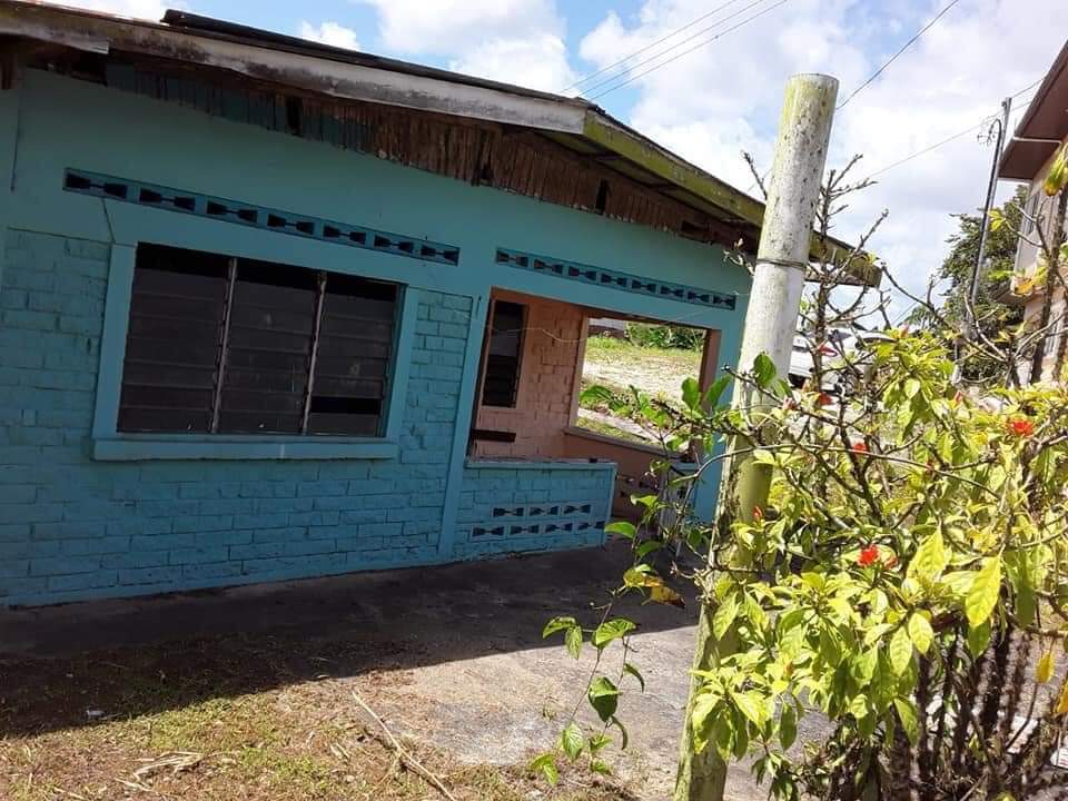 Linda D.