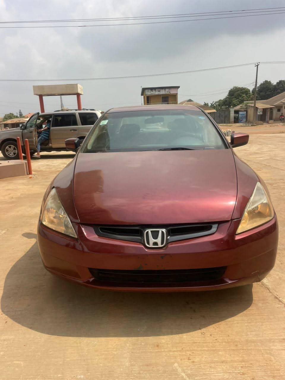 A picture of 2004 Honda eod