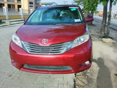 A picture of 2011 Toyota sienna tokumbo XLE Price 11m Location Amuwo odofin