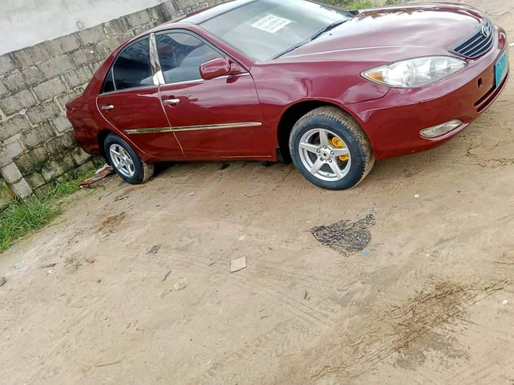 A picture of 2006 Toyota 2006
