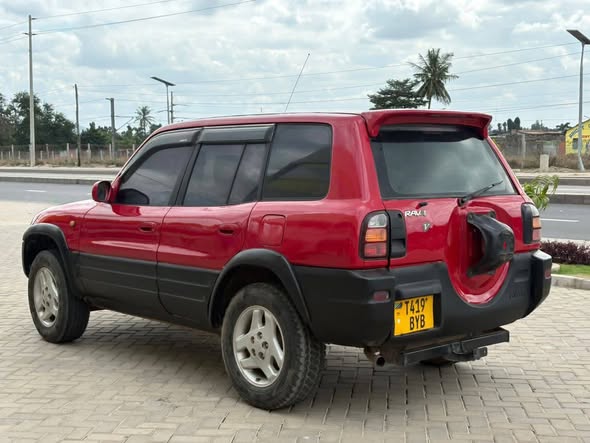 A picture of RAV4 old OLD MODEL Full file Full ac Eng 3s