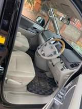 A picture of 2008 Toyota Noah 2 0cc
