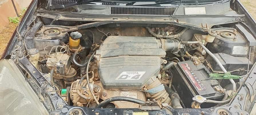 A picture of A very clean 1st body Toyota RAV4 Clean untouched interior
