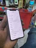 A picture of Iphone x gb 256
