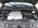 A picture of Toyota highlander 2011