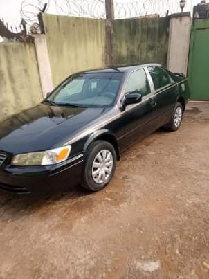 A picture of Toyota Camry drop light for sale