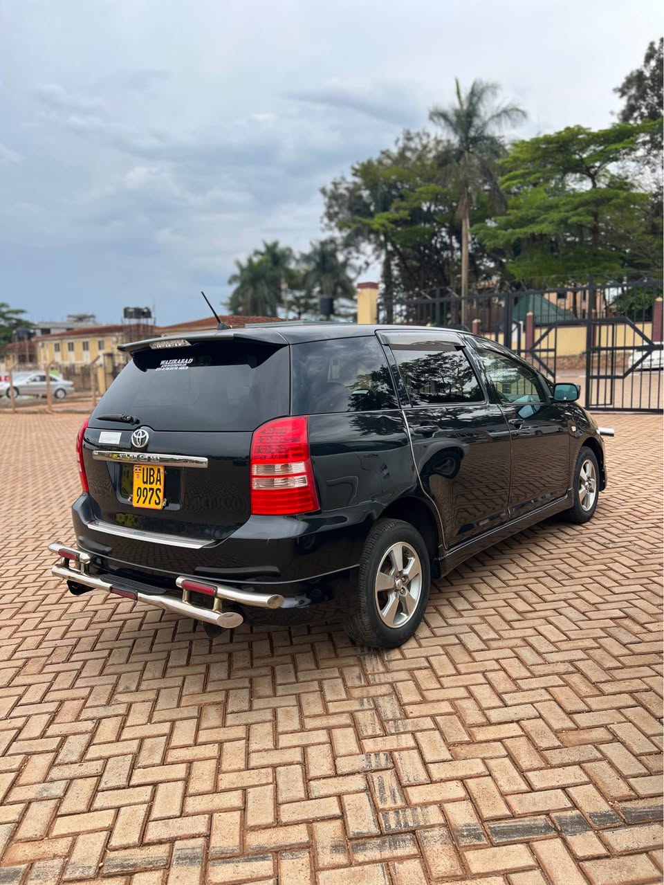 A picture of TOYOTA WISH ON SALE CALL 0701057114 0761990442