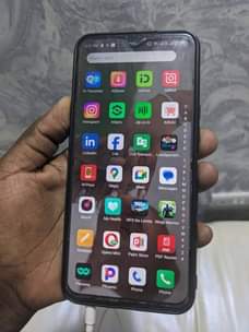 A picture of Infinix NOTE 12