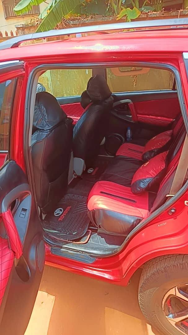 A picture of 2009 Toyota RAV4