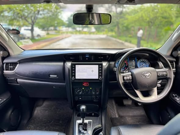 A picture of 2023 TOYOTA FORTUNER