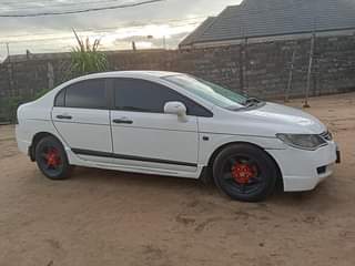 A picture of 2007 Honda civic 08062292132