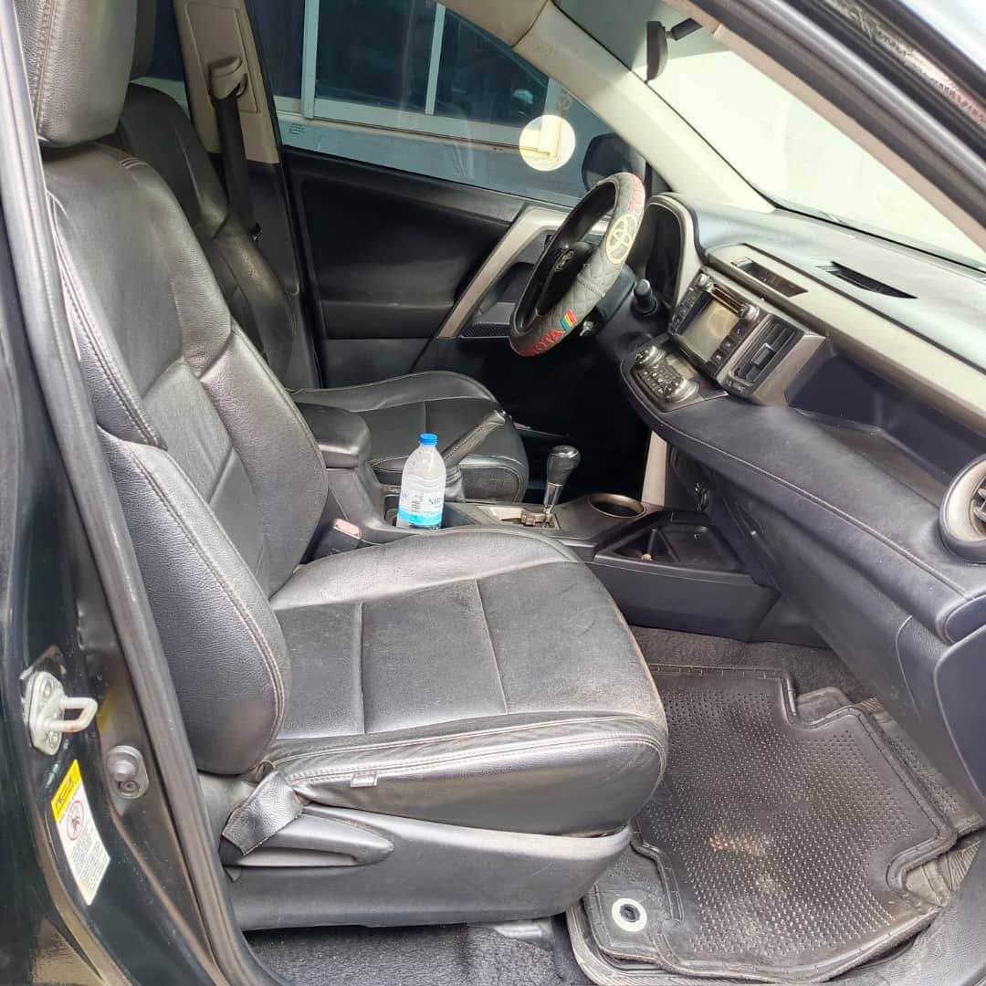 A picture of Toyota RAV4 2014 Awoof deal NOT REGISTERED