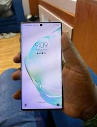 A picture of Samsung galaxy note10