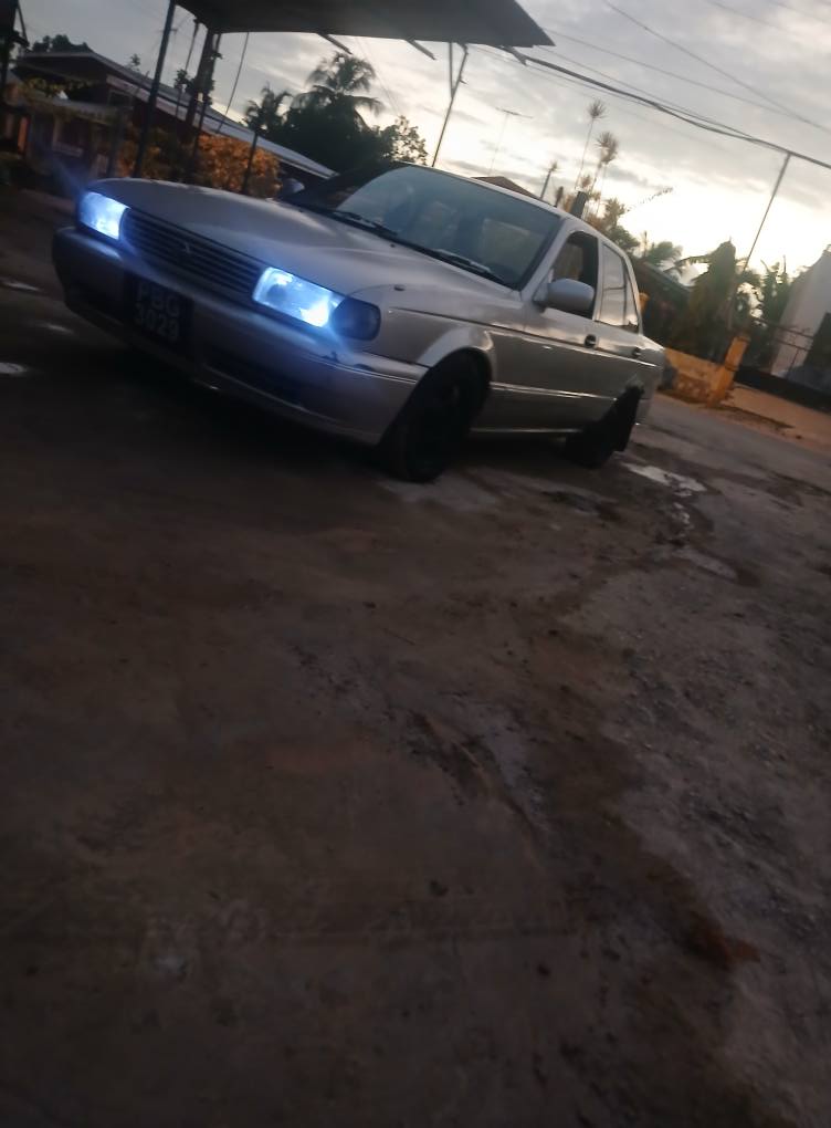 nissan b14
