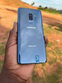 A picture of Samsung galaxy S9plus 480k