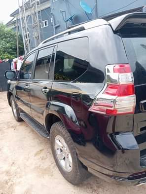 A picture of Distress sales Neat Toyota landcruser prado 2010 model Upgraded to