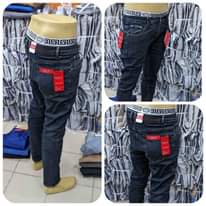 A picture of TSH 25 000 Size 30 40 255764515476 Kariakoo Dar Es