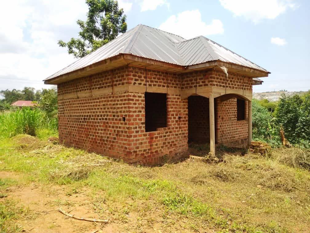 A picture of Semi finished house