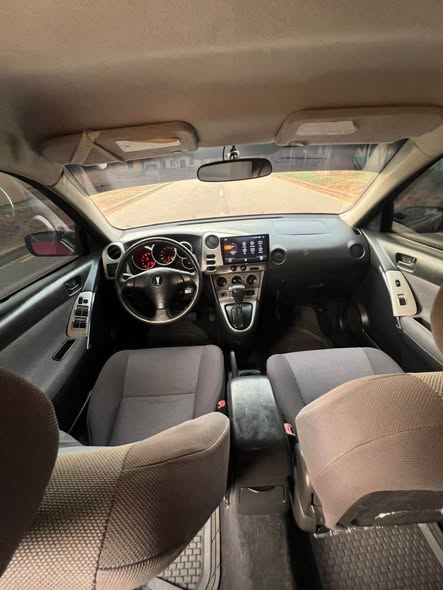 A picture of Pontiac vibe