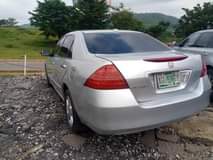 A picture of Honda Accord 2007 model aka discussion continue