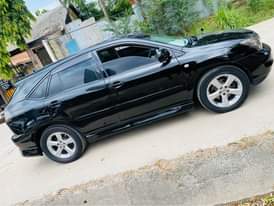 A picture of Toyota Harrier0782947780