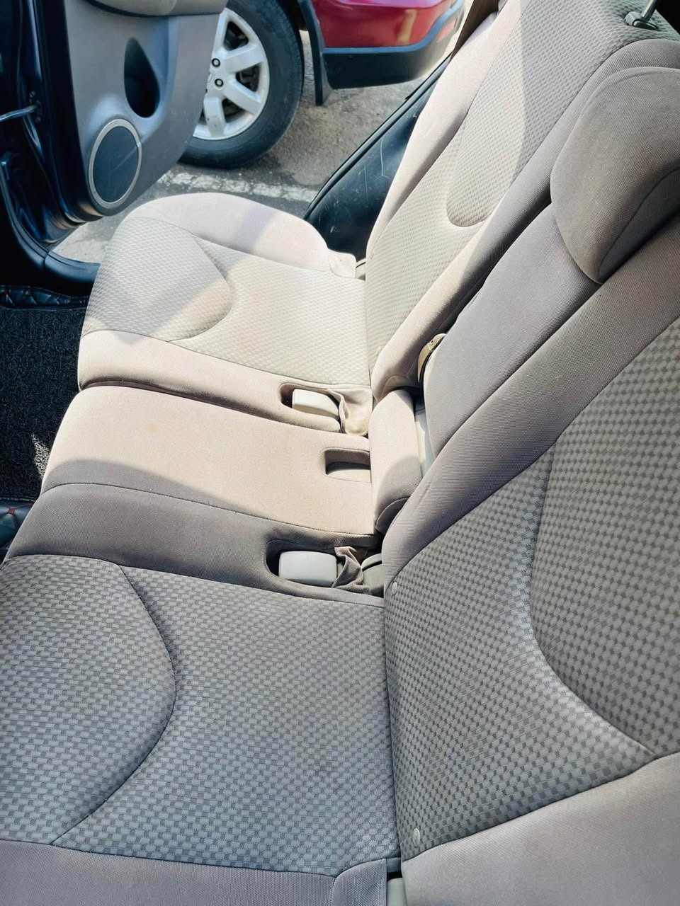 A picture of Rav 4 2007