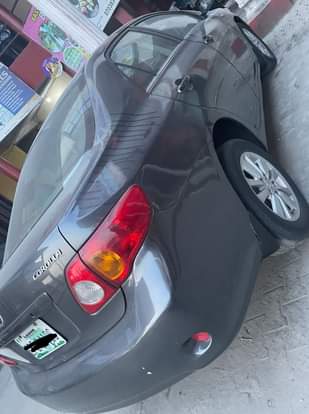 A picture of Sharp toks standard Toyota Corolla 2010 With THUMBS START BOTTON