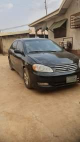 A picture of Toyota Corolla S 04