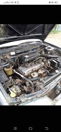 A picture of 2001 Nissan 02 20