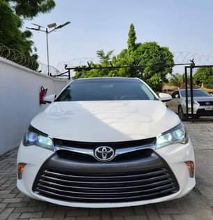 A picture of  Entry 2015Toyota Camry