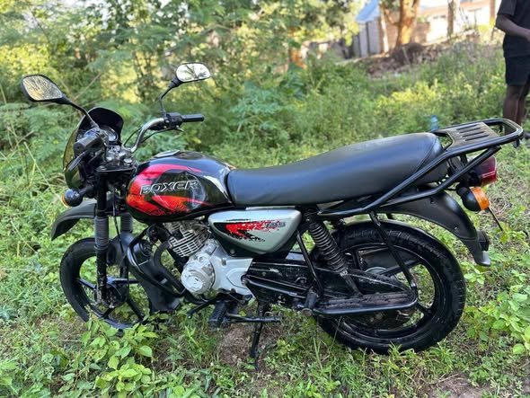 A picture of Boxer 125cc 1000000