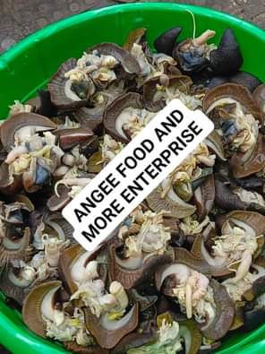 A picture of Let s dry some bush snails for you and ur