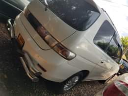 A picture of Toyota giai 1999 model 2000cc 13 million Call 0757953488