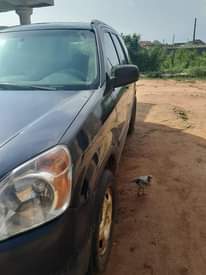 A picture of Neatly used 04 Crv Jeep