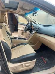 A picture of Full Toks standard extremely neat Toyota Venza 2010 Nigeria used