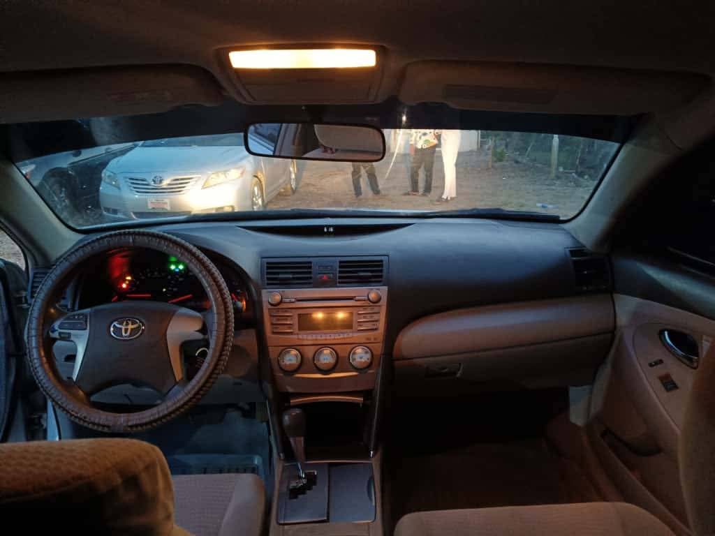 A picture of 2010 Toks grade Toyota Camry first body