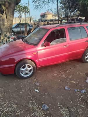 A picture of Volxwagen golf wagon