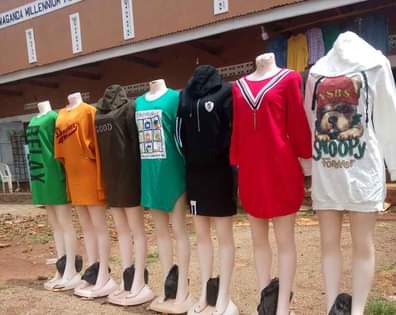 A picture of Fr all classy second hand clothes