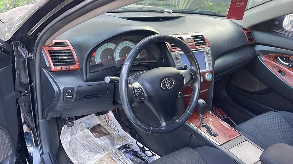 A picture of Toyota sport 2008